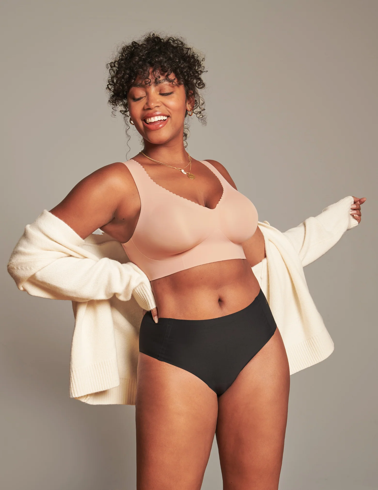 High-Waisted Retro Bikini - Image 11