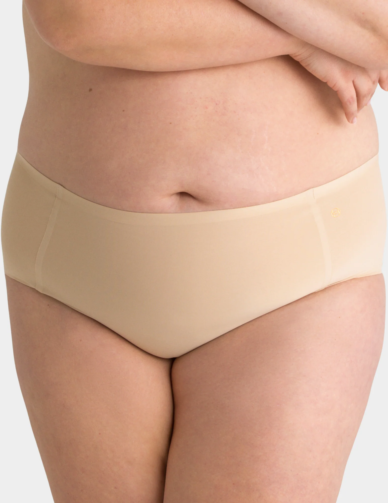 High-Waisted Retro Bikini - Image 7